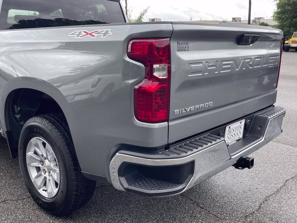 2026 Sterling Gray Metallic Chevrolet Silverado 1500 LT 4X4 Truck