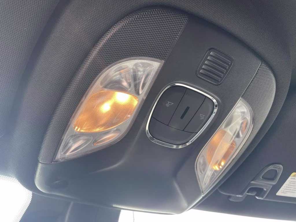 2024 Diamond Black Crystal Pearlcoat Jeep Compass Latitude 4X4 SUV
