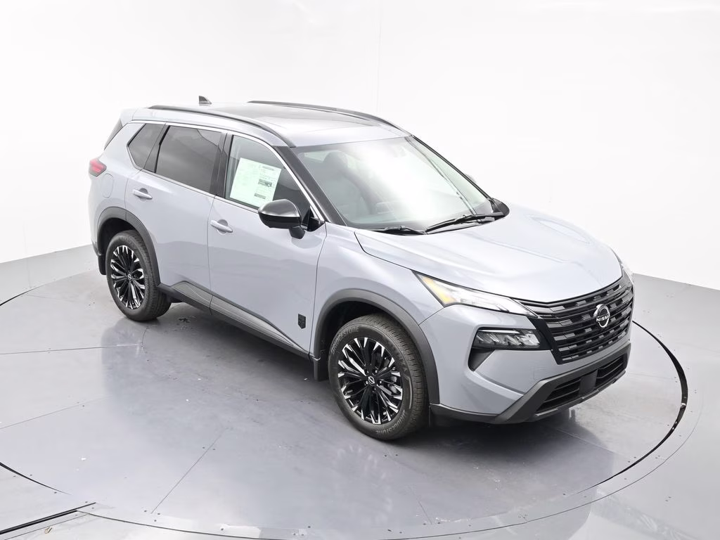 2026 Boulder Gray Pearl Nissan Rogue Dark Armor FWD SUV