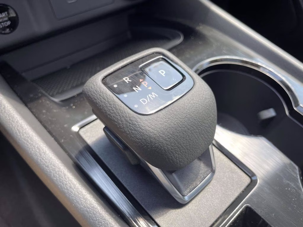 2026 Boulder Gray Pearl Nissan Rogue Dark Armor FWD SUV