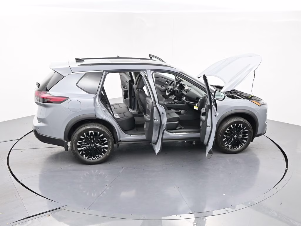 2026 Boulder Gray Pearl Nissan Rogue Dark Armor FWD SUV
