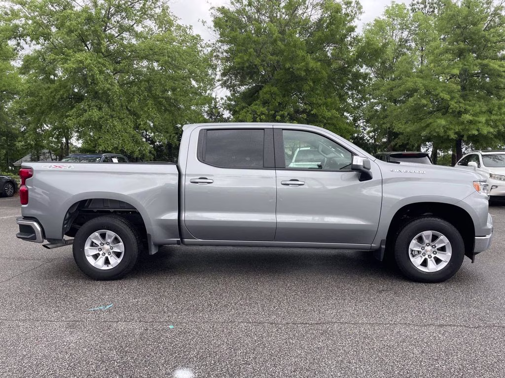 2026 Sterling Gray Metallic Chevrolet Silverado 1500 LT 4X4 Truck