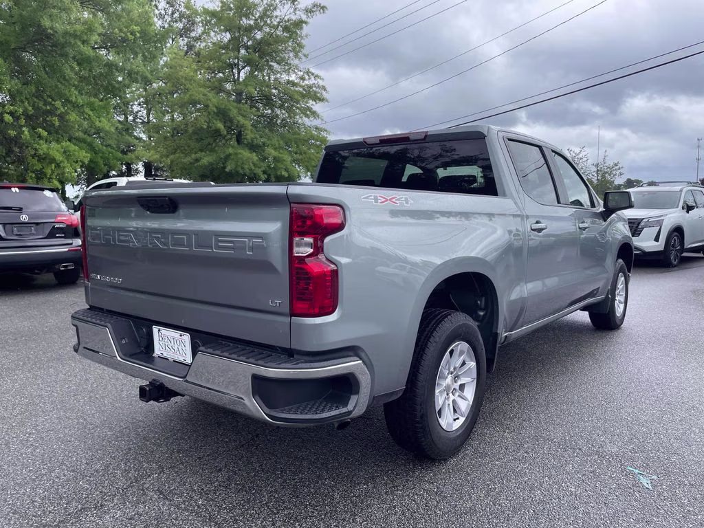2026 Sterling Gray Metallic Chevrolet Silverado 1500 LT 4X4 Truck