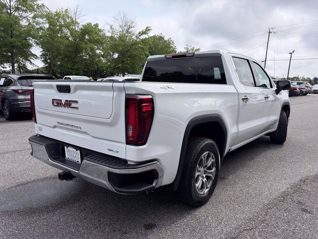 2025 Summit White GMC Sierra 1500 SLT 4X4 Truck