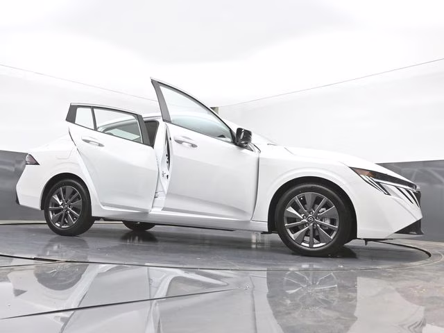 2026 Aspen White Tricoat Nissan Sentra SL FWD Sedan