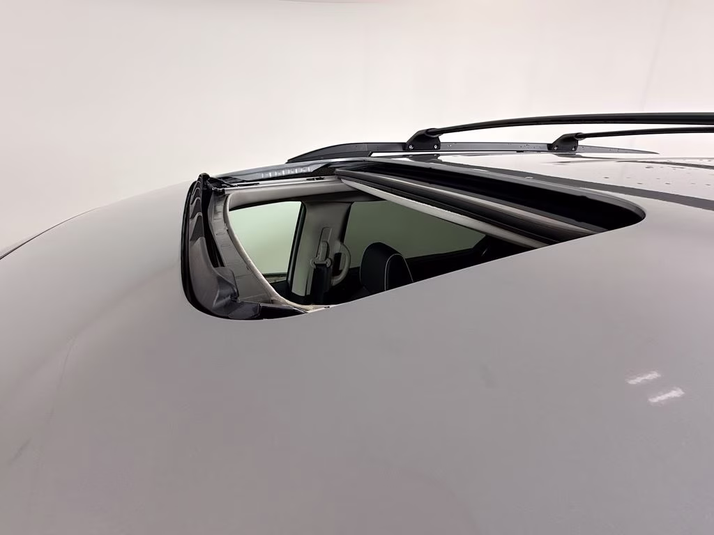 2026 Solar Silver Metallic Honda Odyssey Touring FWD Van