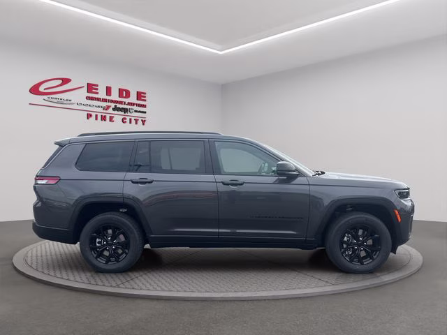 2026 Baltic Gray Metallic Clearcoat Jeep Grand Cherokee L Altitude 4X4 SUV
