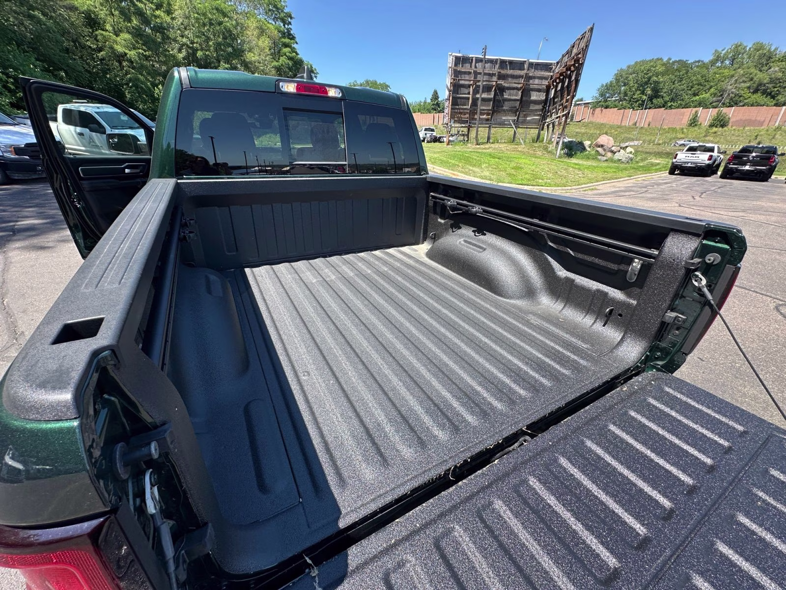 2026 Serrano Green Metallic Ram 1500 Big Horn/Lone Star 4X4 Truck