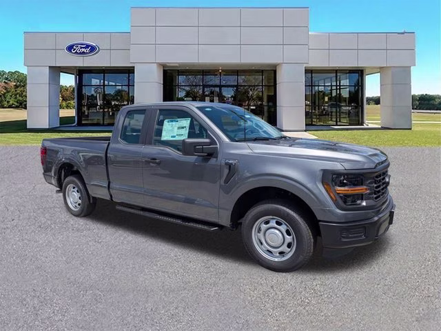 2026 Ford F-150 XL SuperCab 6-1/2 Box's photo