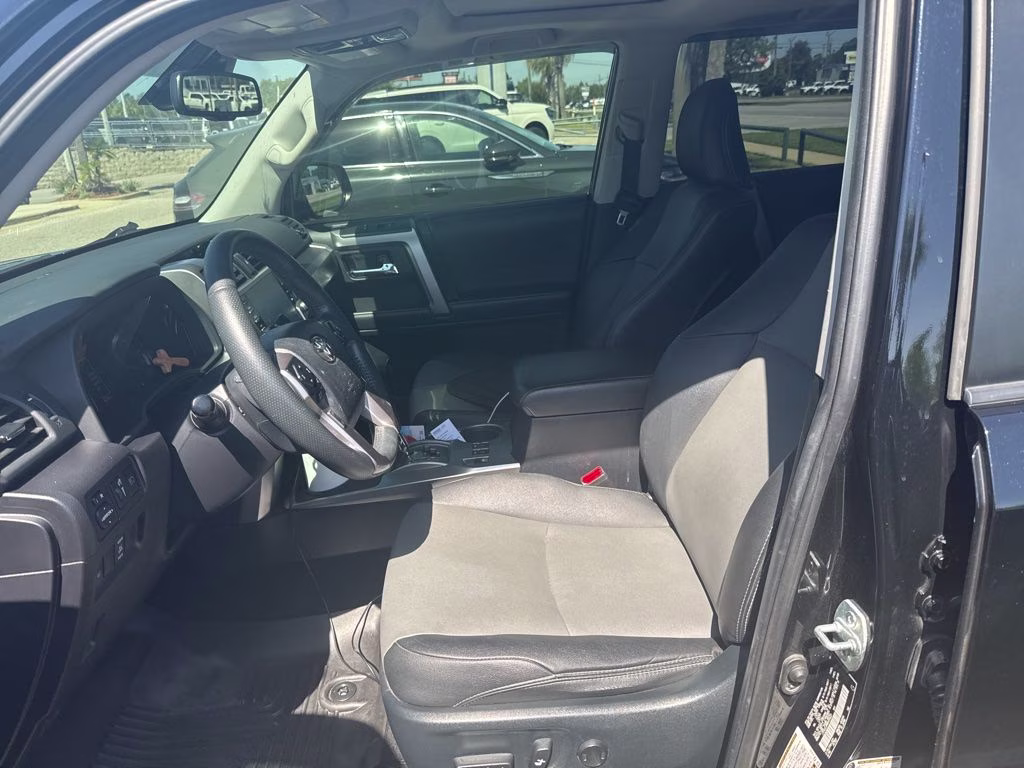 2021 Midnight Black Metallic Toyota 4Runner SR5 Premium 4X4 SUV
