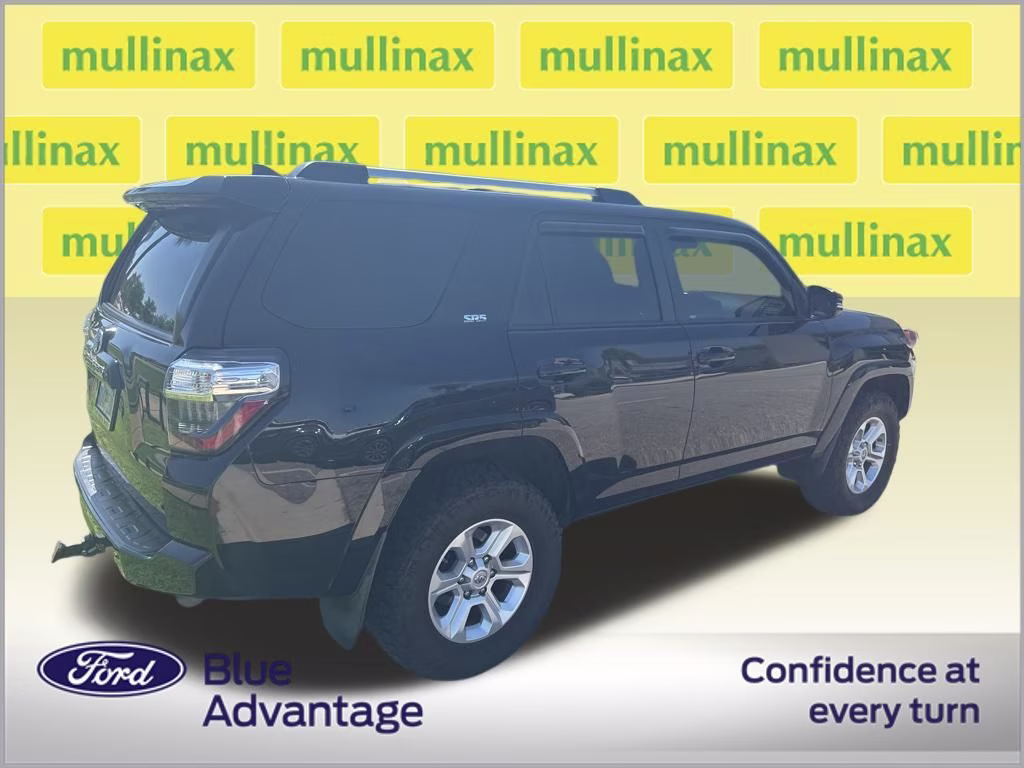 2021 Midnight Black Metallic Toyota 4Runner SR5 Premium 4X4 SUV