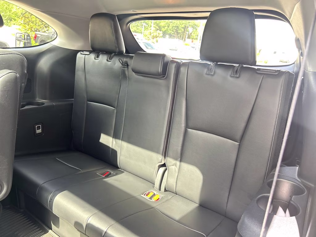 2022 Midnight Black Metallic Toyota Highlander Platinum FWD SUV