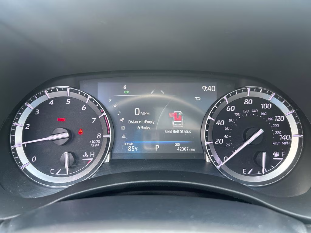 2022 Midnight Black Metallic Toyota Highlander Platinum FWD SUV