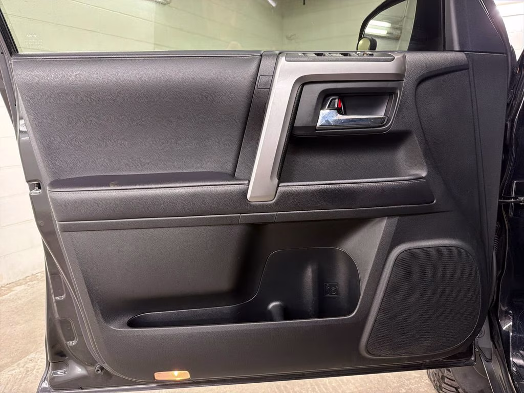 2021 Midnight Black Metallic Toyota 4Runner SR5 Premium 4X4 SUV