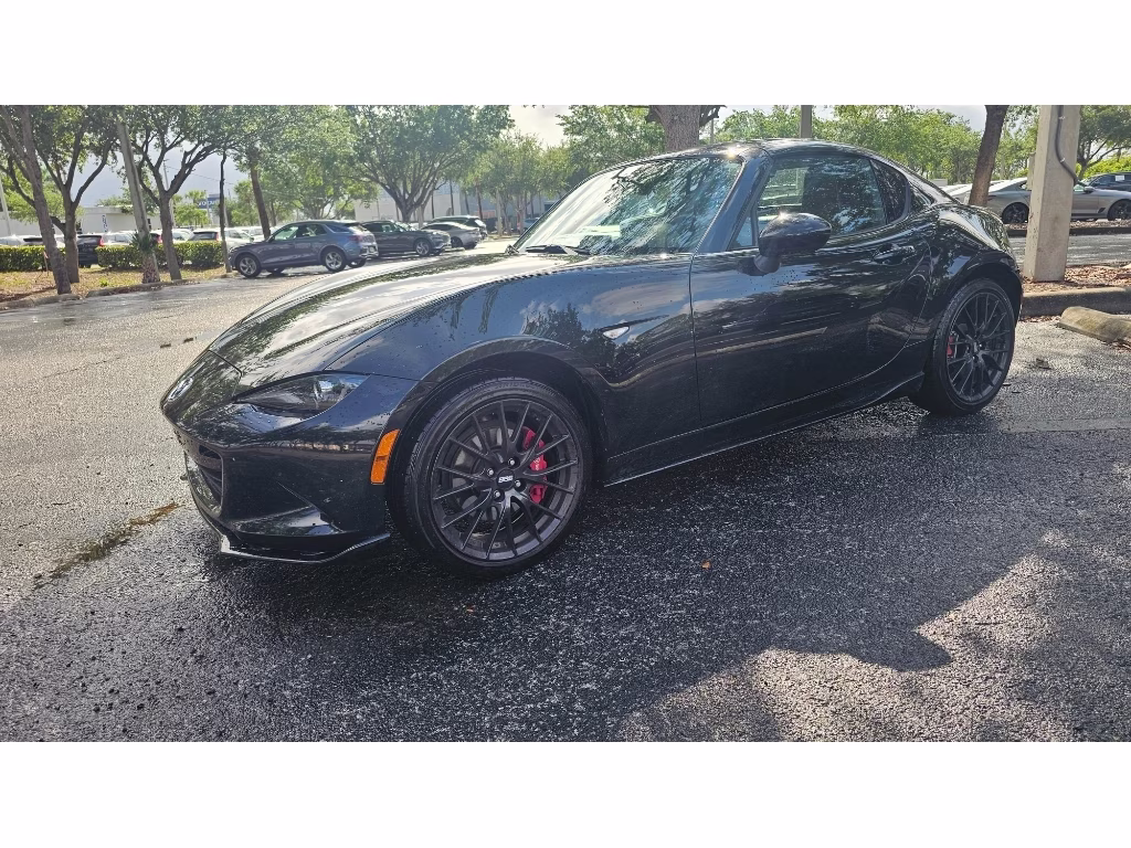 2024 Jet Black Mica Mazda MX-5 Miata RF Club RWD Convertible