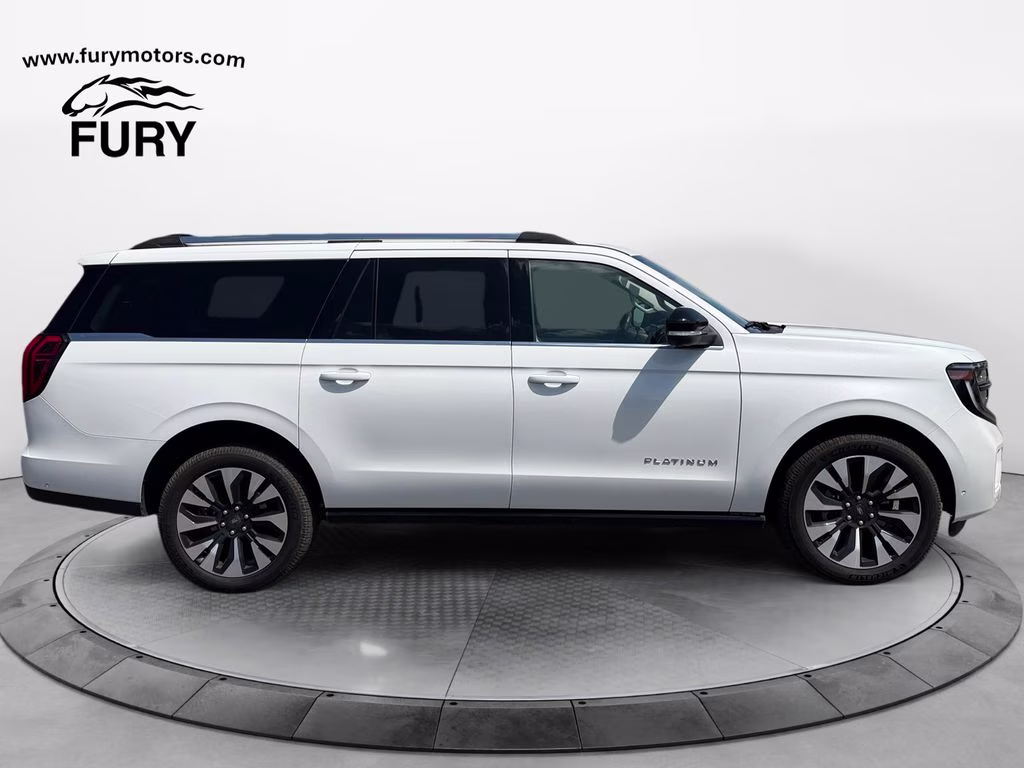 2025 Star White Metallic Tri-Coat Ford Expedition Max Platinum w/Drivers Package 4X4 SUV