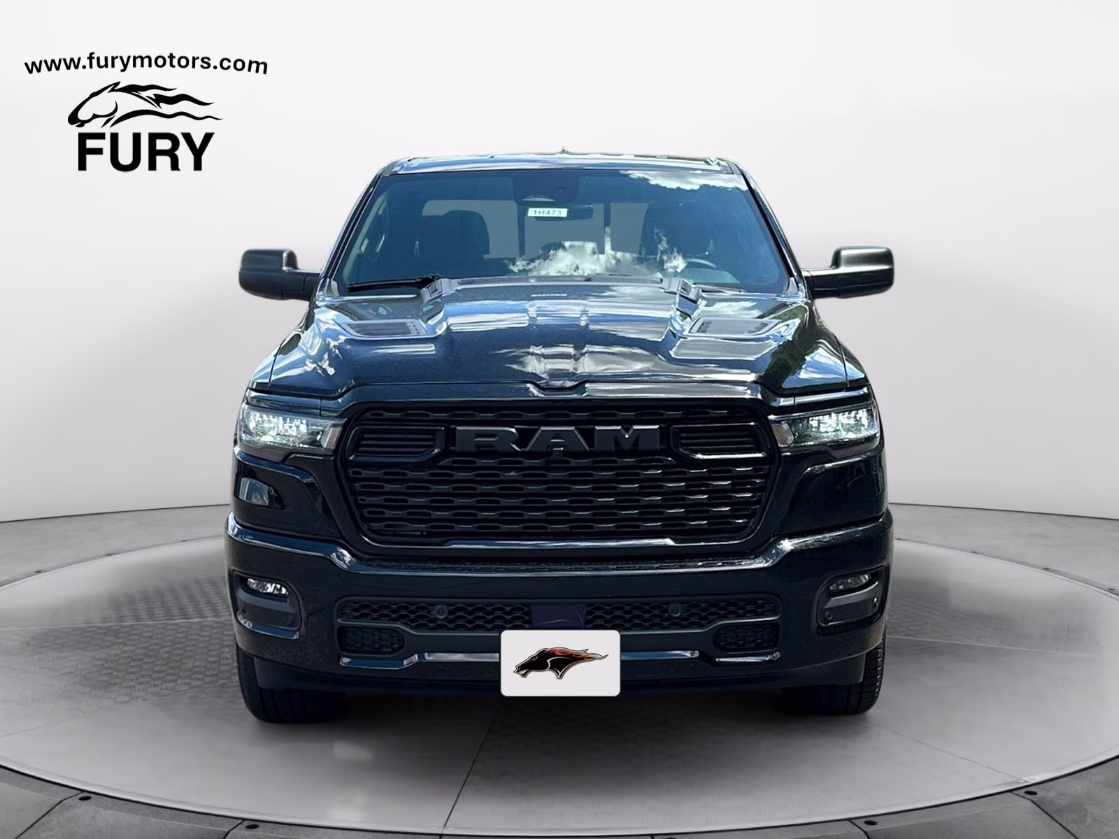 2026 Diamond Black Crystal Pearlcoat Ram 1500 Express 4X4 Truck