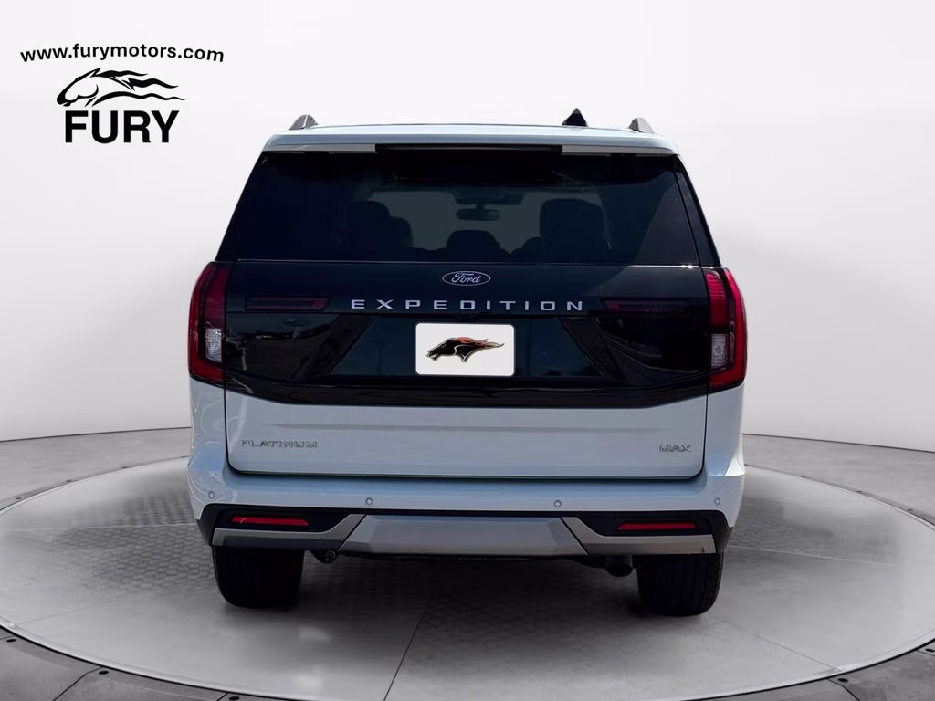 2025 Star White Metallic Tri-Coat Ford Expedition Max Platinum w/Drivers Package 4X4 SUV