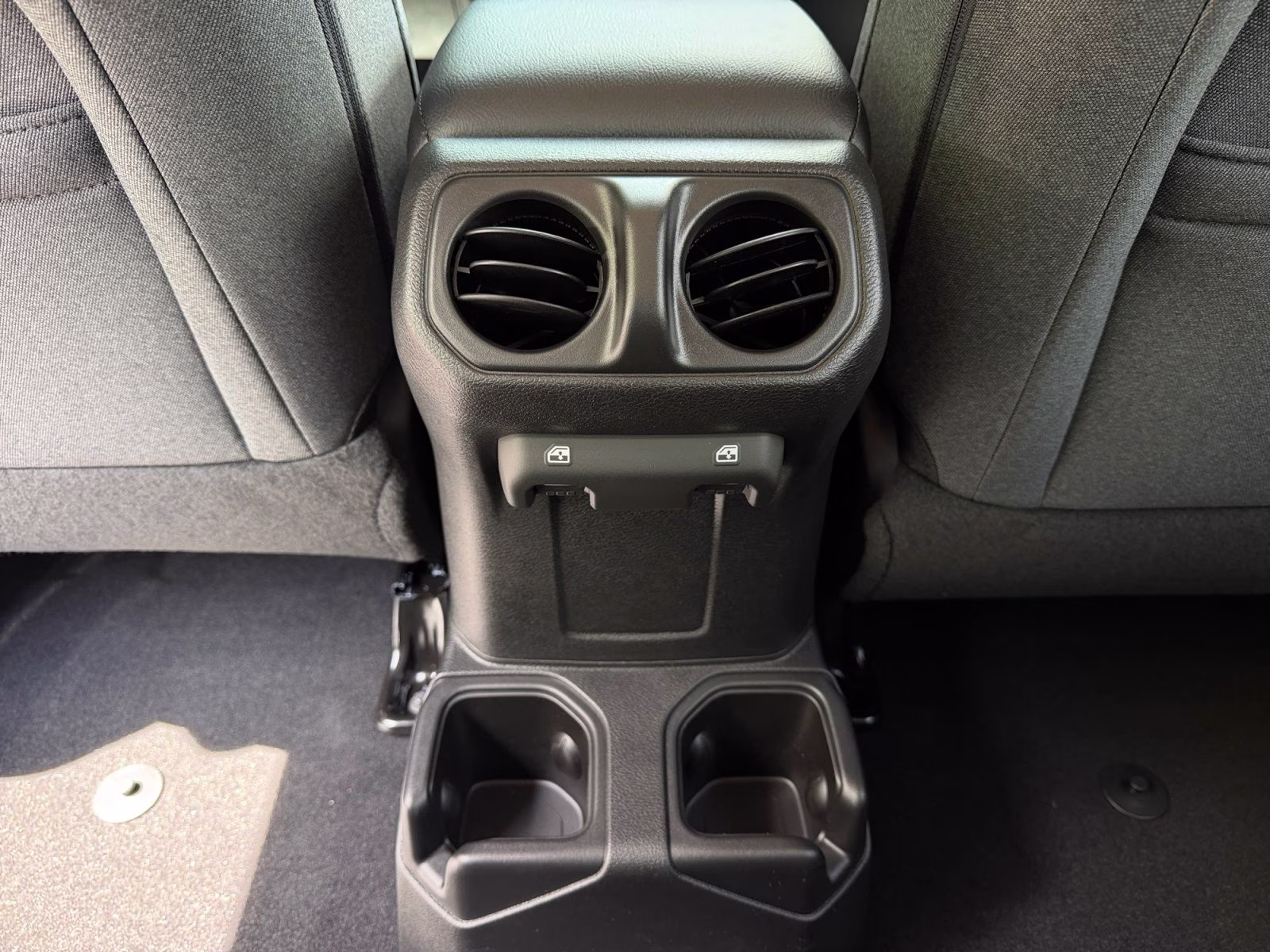 2026 Reign Jeep Wrangler Sport S 4X4 SUV