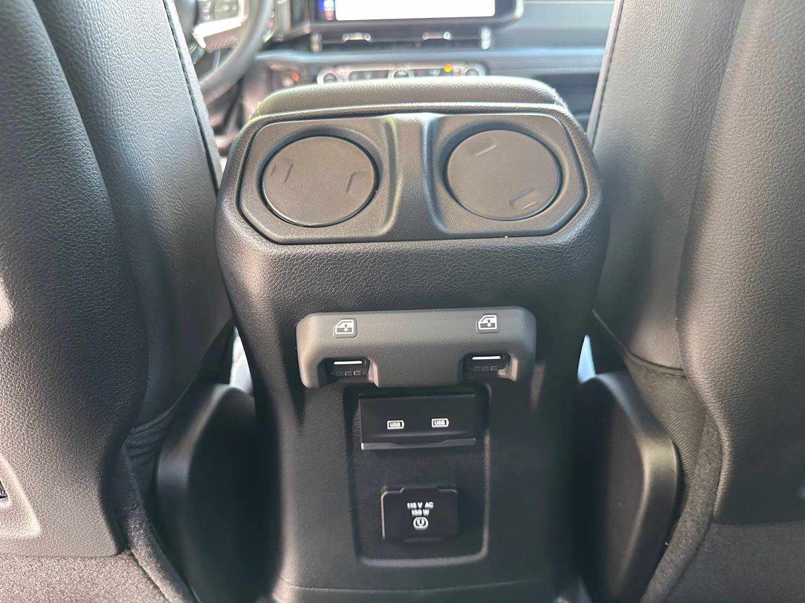 2026 Reign Jeep Wrangler Sahara 4X4 SUV