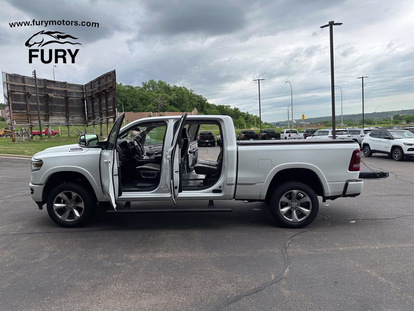 2022 Bright White Clearcoat Ram 1500 Limited 4X4 Truck