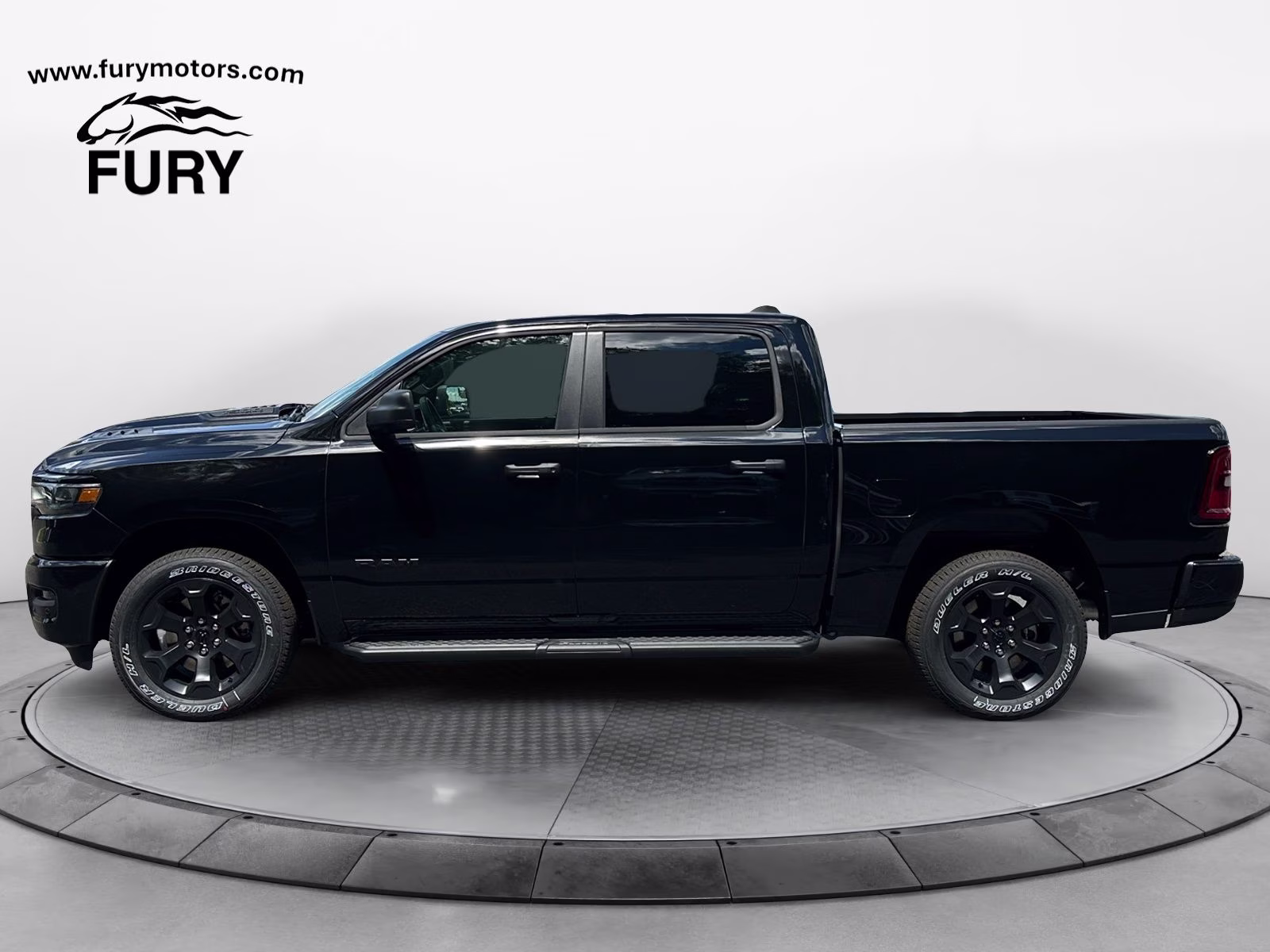 2026 Diamond Black Crystal Pearlcoat Ram 1500 Express 4X4 Truck