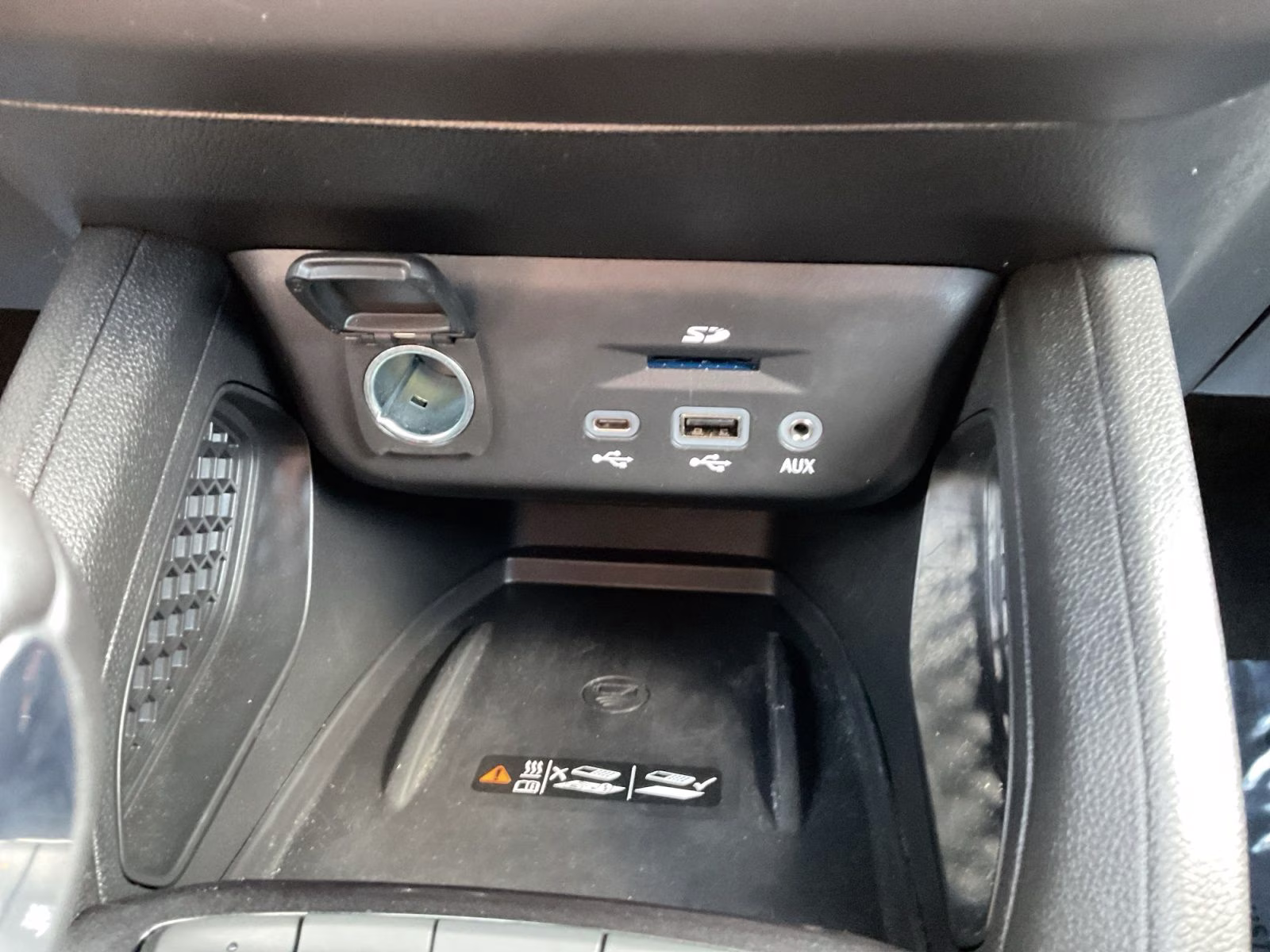 2023 White Chevrolet Trailblazer RS AWD SUV