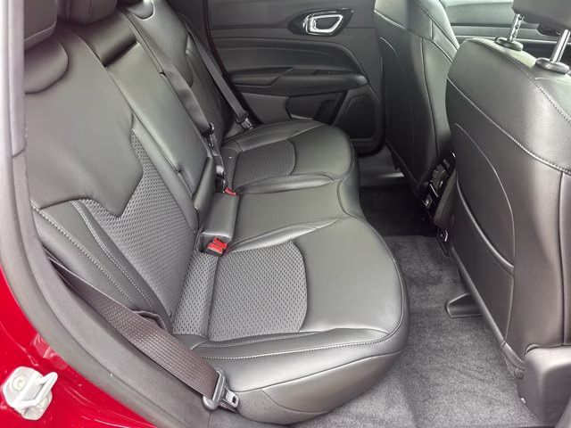 2026 Red Hot Pearlcoat Jeep Compass Latitude Altitude 4X4 SUV