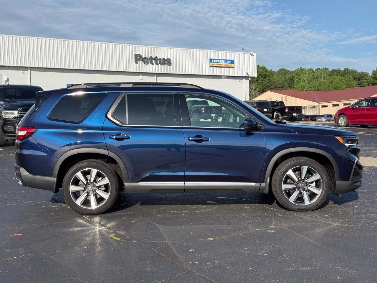2023 Obsidian Blue Pearl Honda Pilot Elite AWD SUV