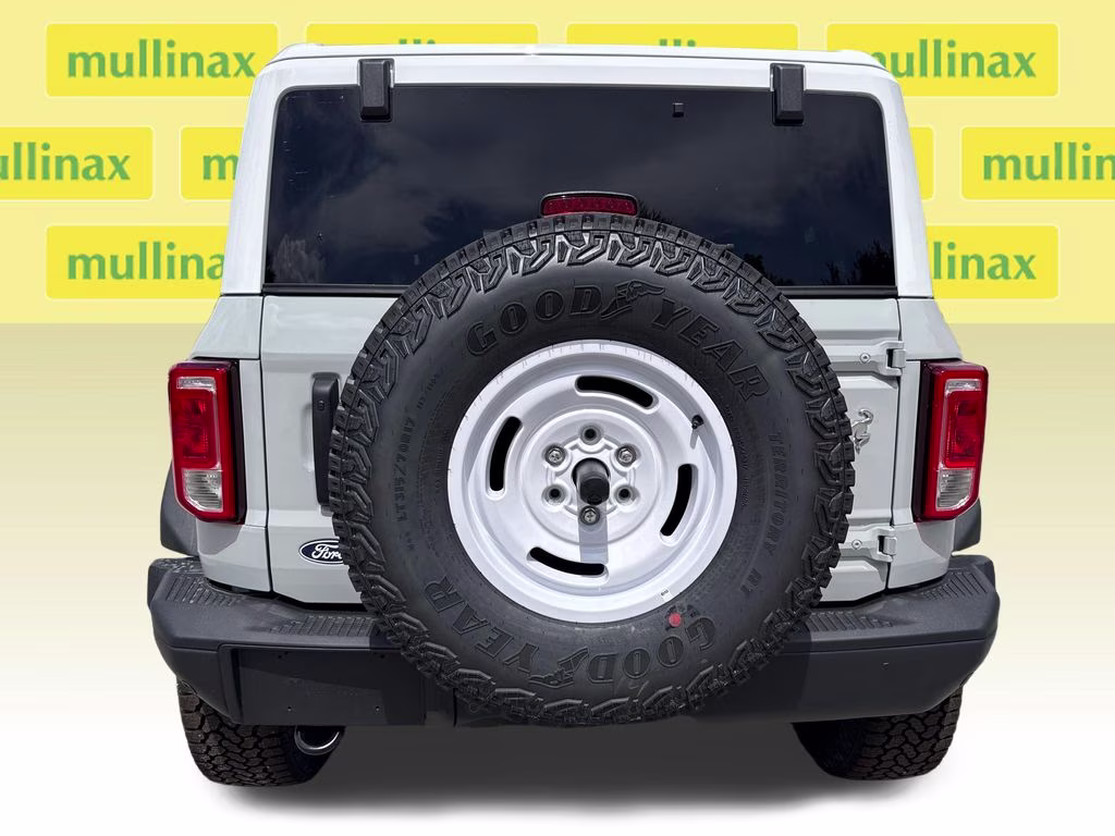 2026 Avalanche Gray Ford Bronco Heritage Edition 4X4 SUV