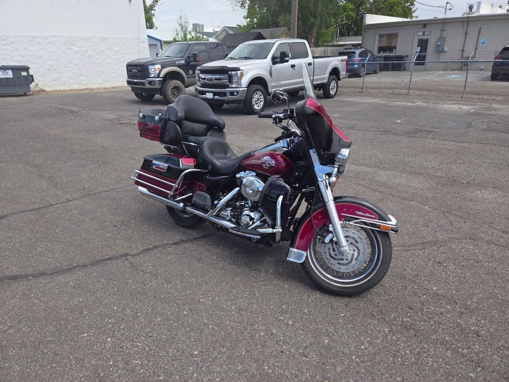 2005 Black Harley-Davidson Ultra classic Ultra classic Motorcycle