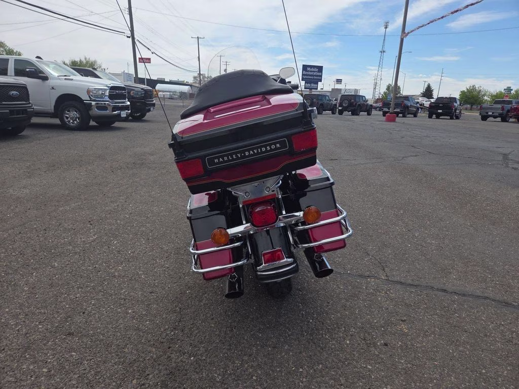 2005 Black Harley-Davidson Ultra classic Ultra classic Motorcycle