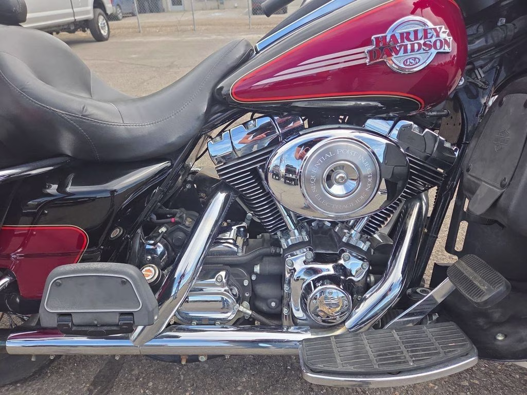 2005 Black Harley-Davidson Ultra classic Ultra classic Motorcycle