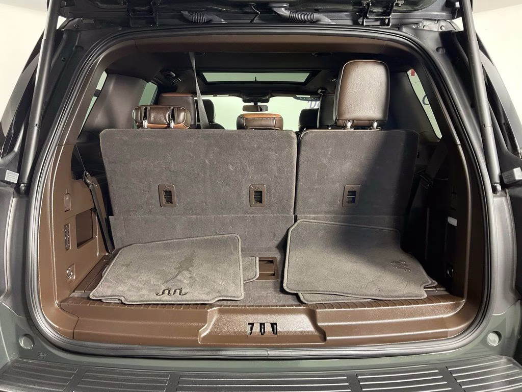 2023 Green Metallic Ford Expedition King Ranch RWD SUV