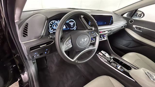 2023 Onyx Black Hyundai Sonata SEL FWD Sedan