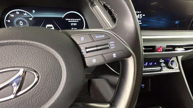 2023 Onyx Black Hyundai Sonata SEL FWD Sedan