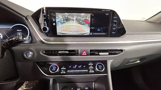 2023 Onyx Black Hyundai Sonata SEL FWD Sedan