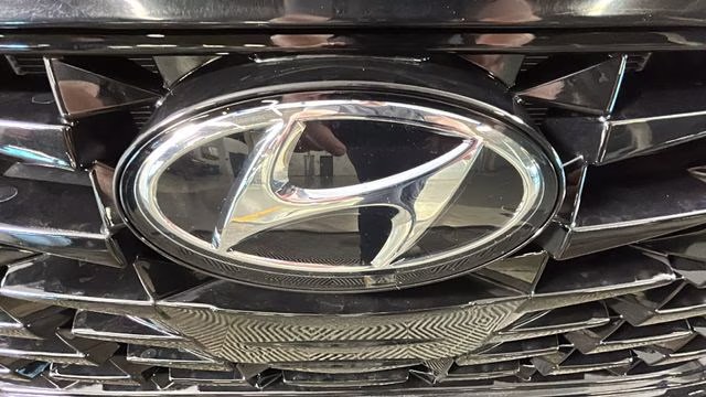 2023 Onyx Black Hyundai Sonata SEL FWD Sedan