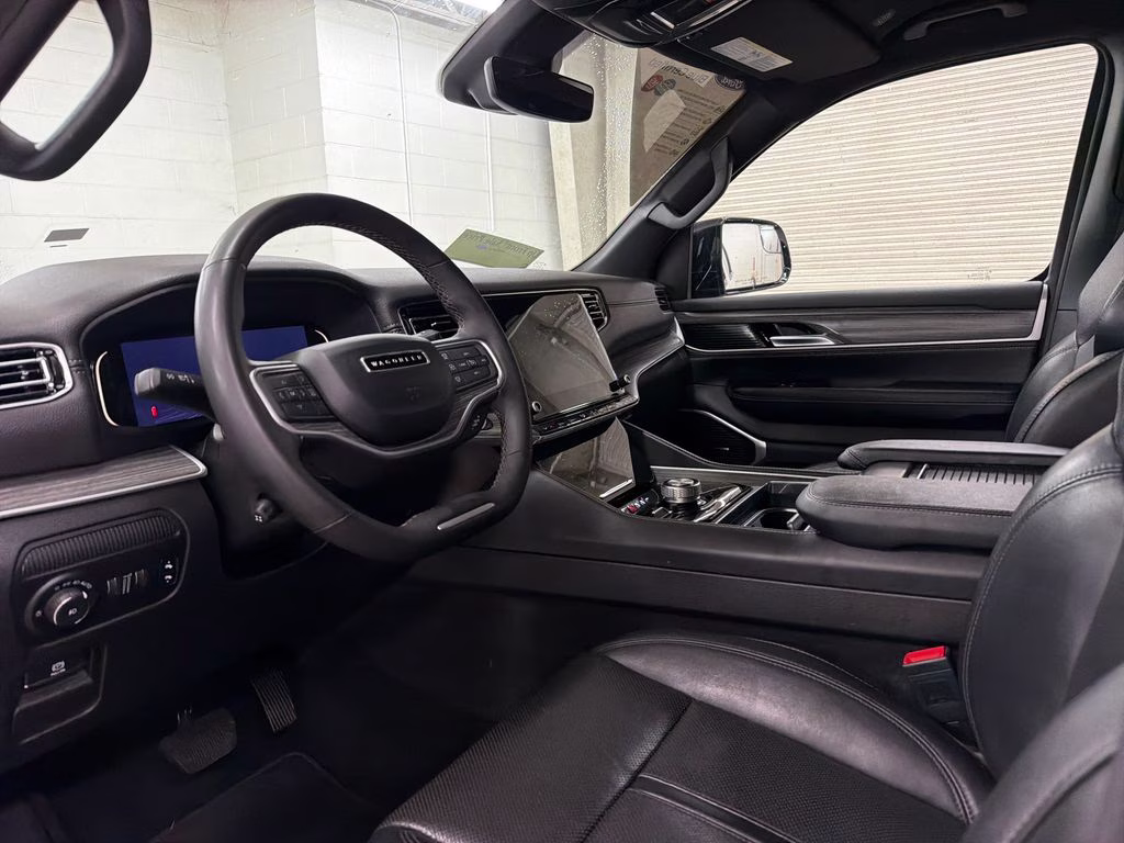2024 Bright White Clearcoat Jeep Wagoneer L Series II 4X4 SUV