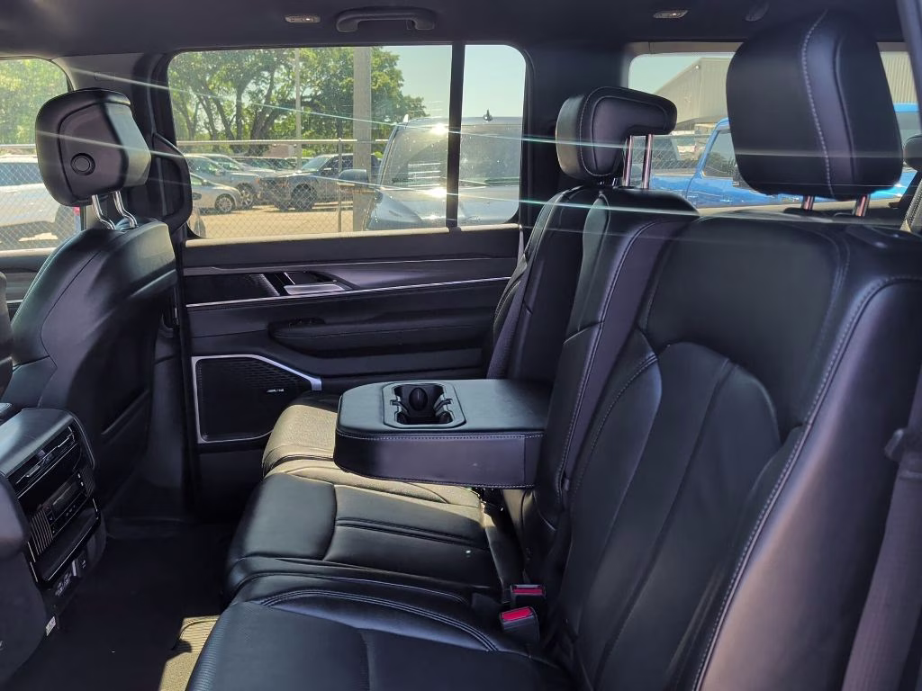2024 Jeep Wagoneer L Series II 4X4 SUV