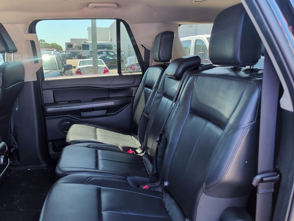 2024 Ford Expedition Max XLT RWD SUV