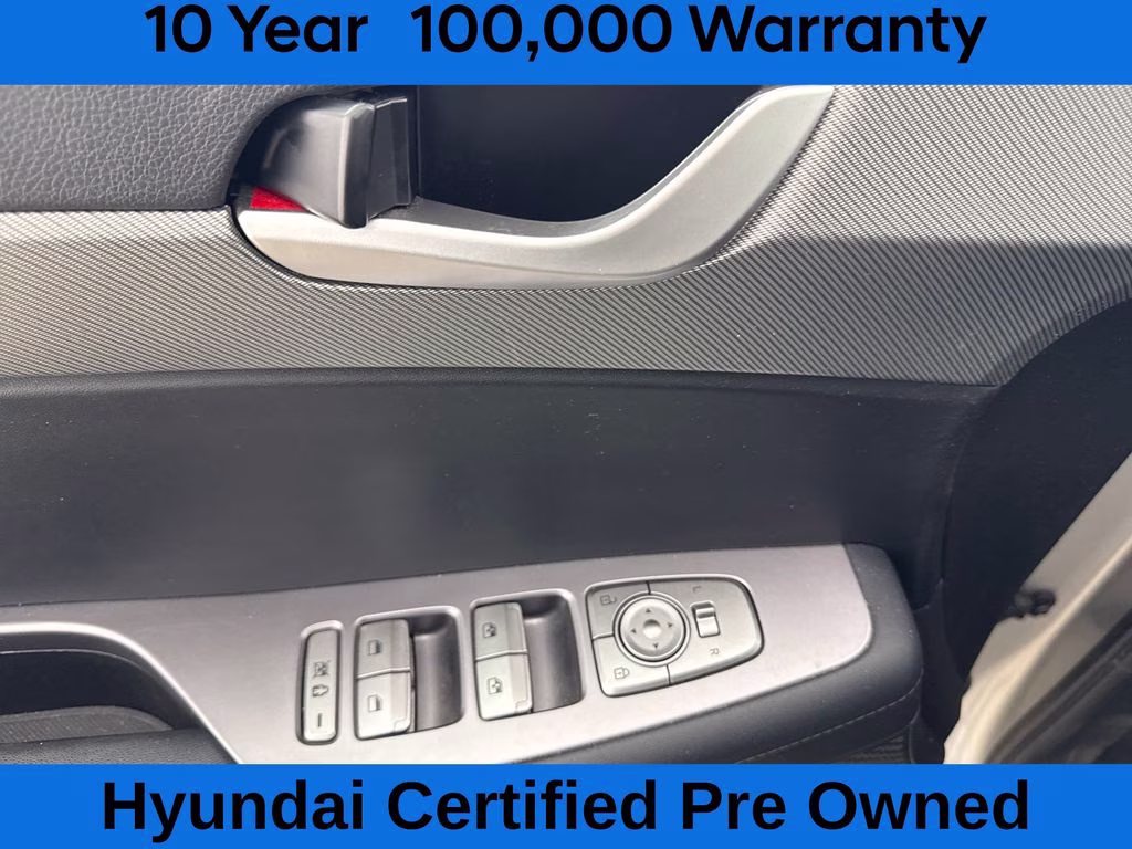 2024 Typhoon Silver Hyundai Palisade SEL AWD SUV