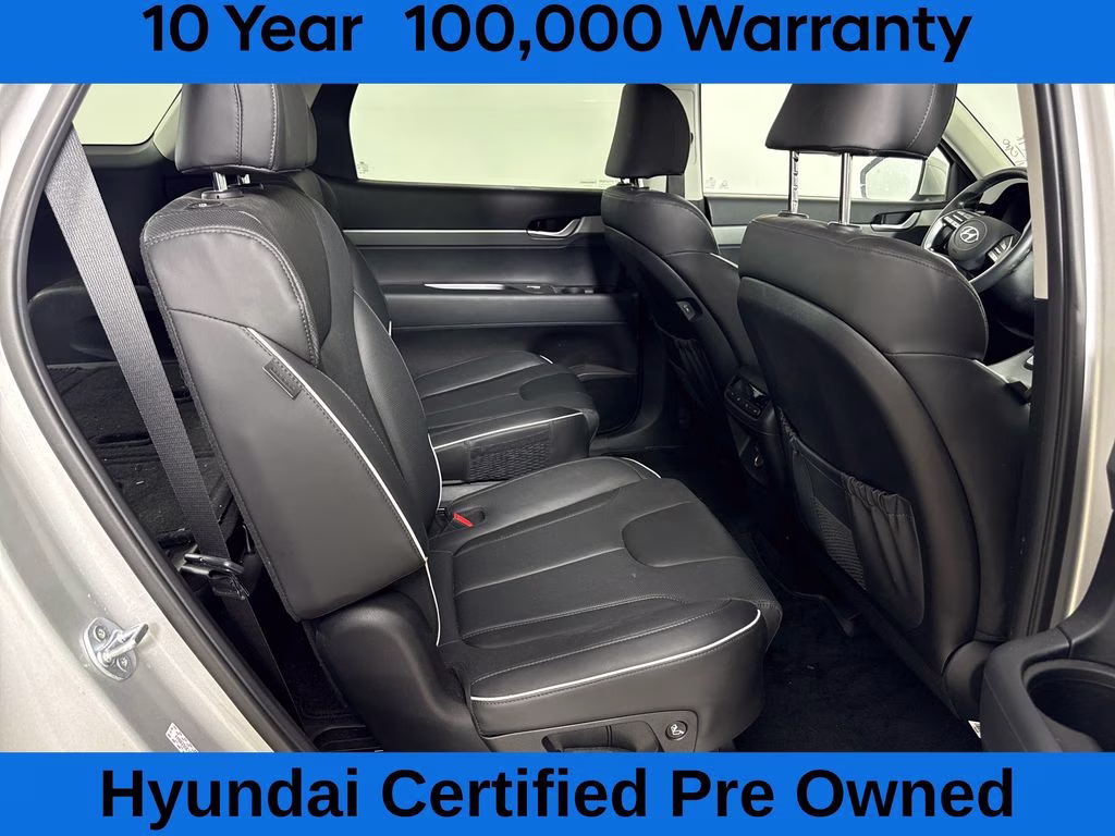 2024 Typhoon Silver Hyundai Palisade SEL AWD SUV