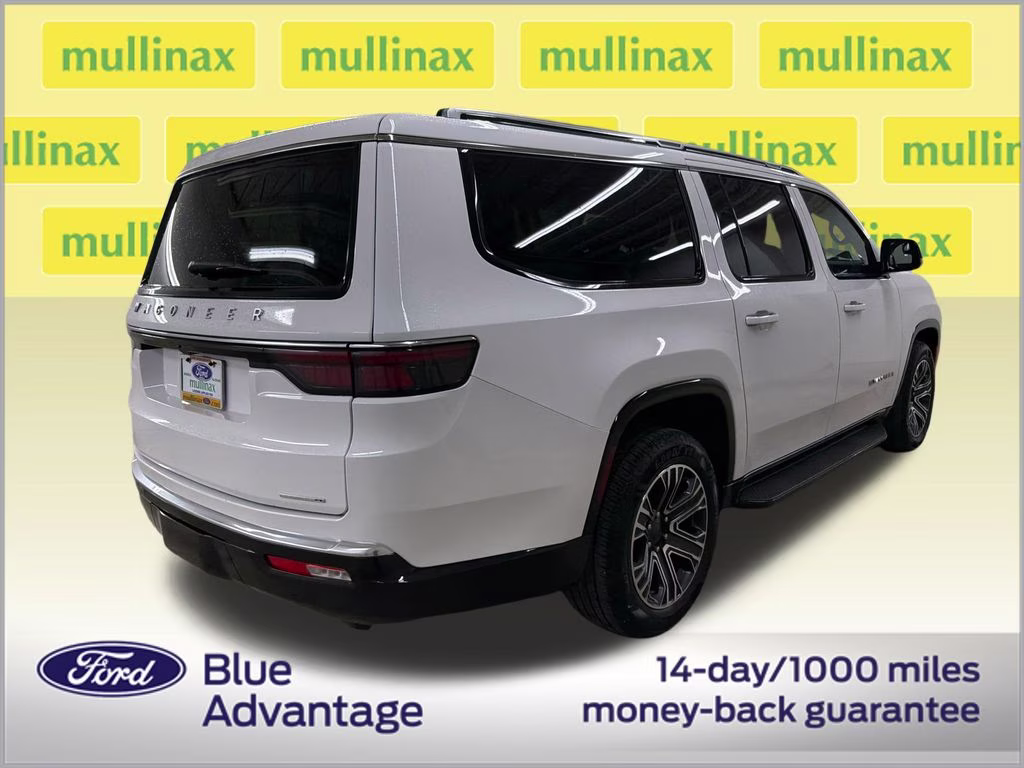 2024 Bright White Clearcoat Jeep Wagoneer L Series II 4X4 SUV
