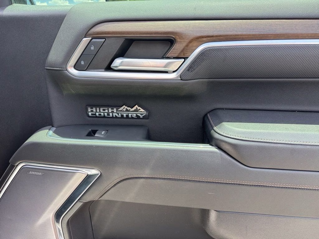 2023 Pearl Chevrolet Silverado 1500 High Country 4X4 Truck