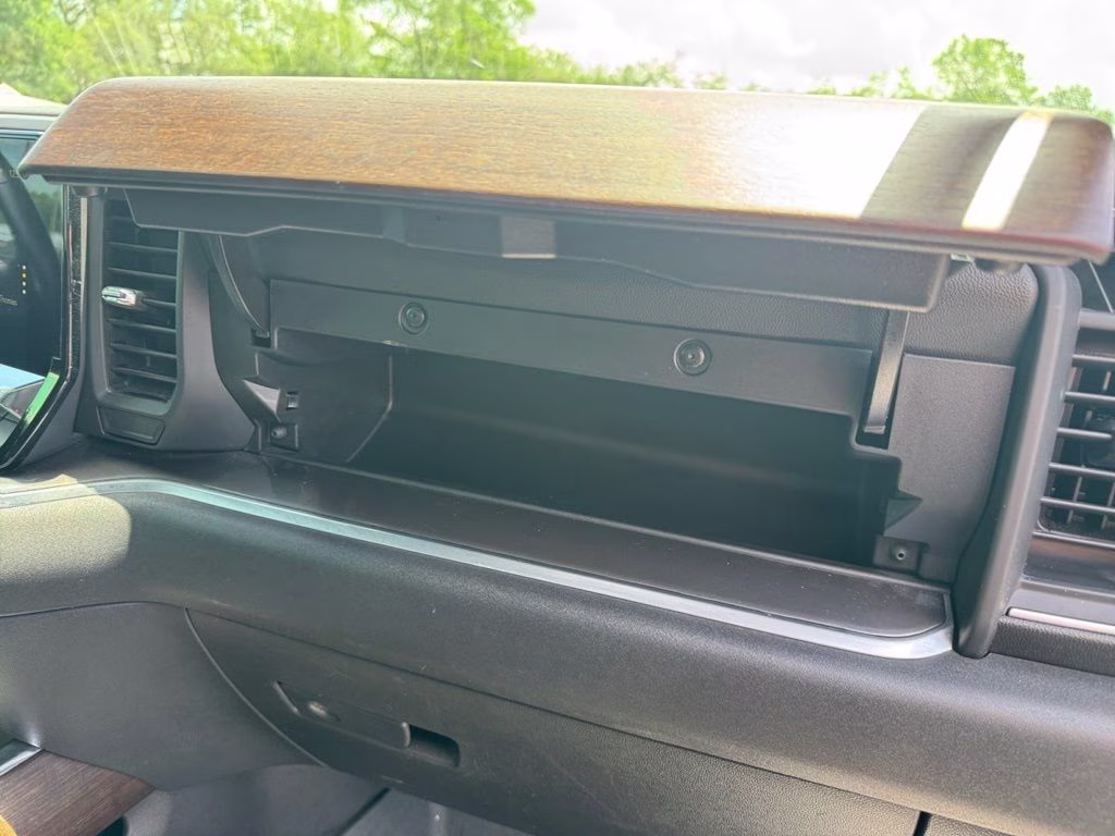 2023 Pearl Chevrolet Silverado 1500 High Country 4X4 Truck