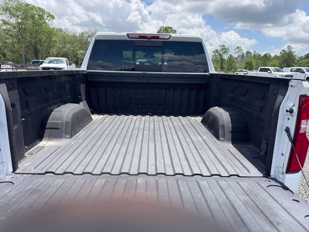 2023 Pearl Chevrolet Silverado 1500 High Country 4X4 Truck