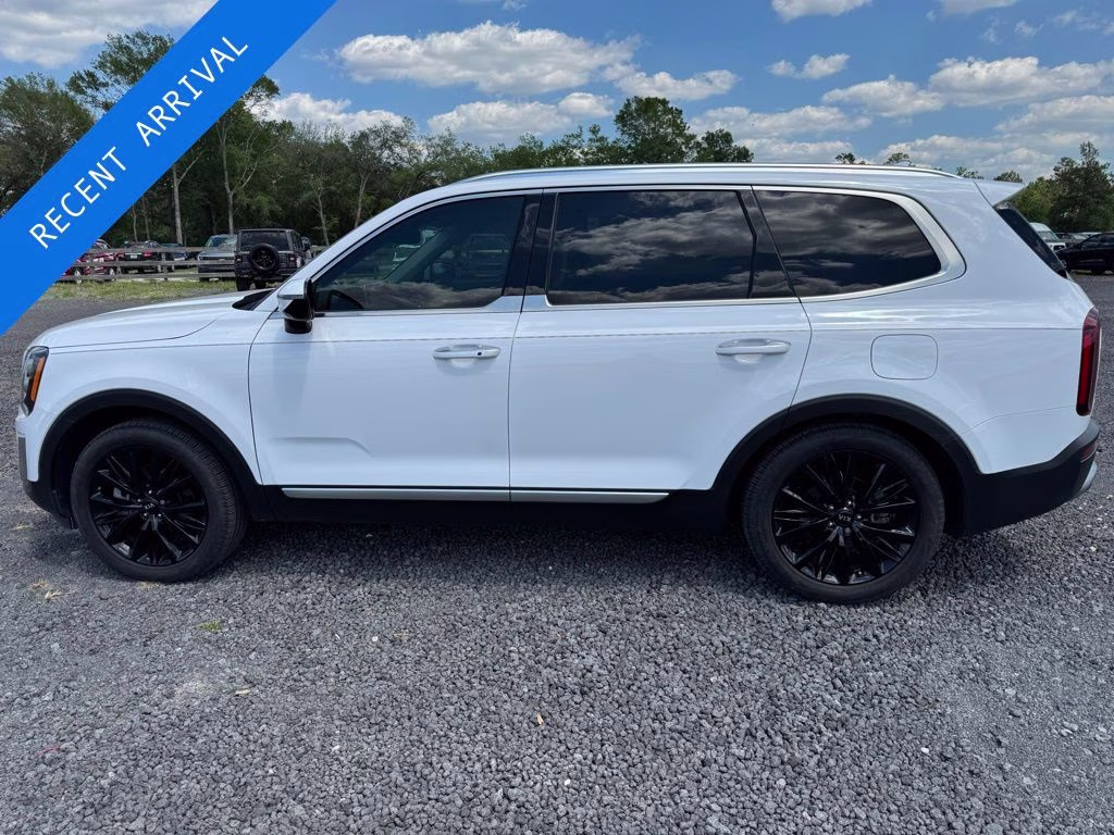 2021 Glacial White Pearl Kia Telluride SX FWD SUV