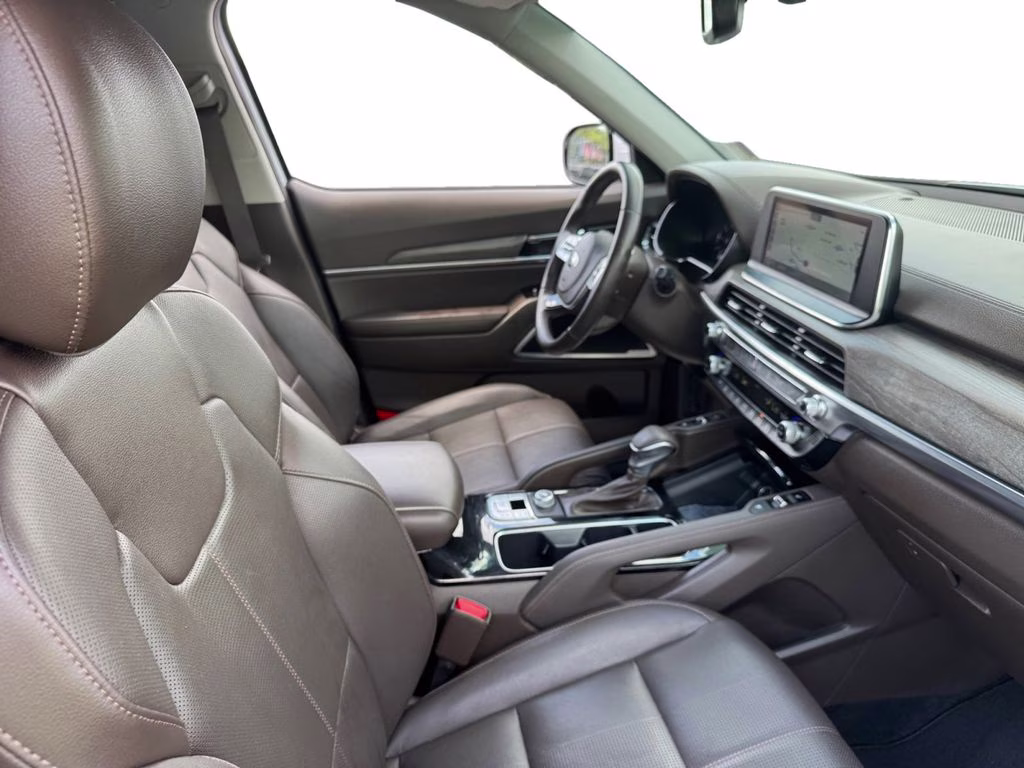 2021 Glacial White Pearl Kia Telluride SX FWD SUV