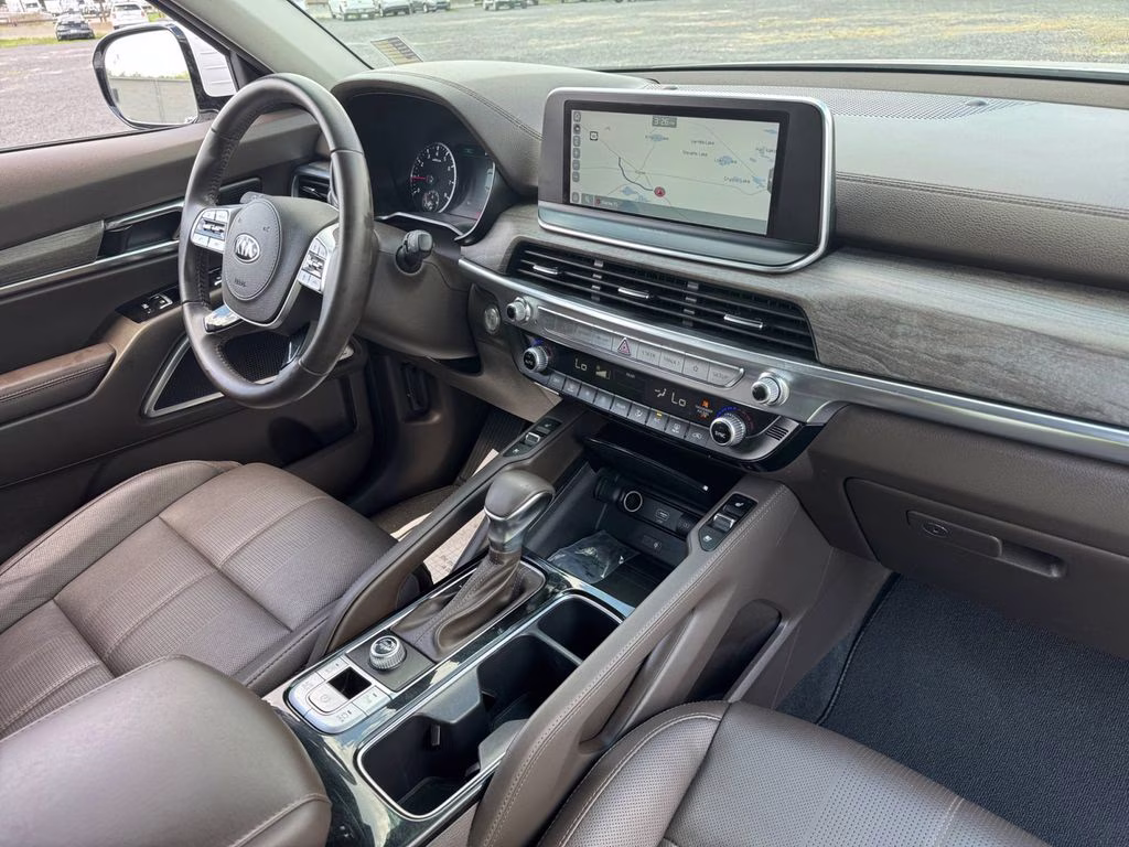 2021 Glacial White Pearl Kia Telluride SX FWD SUV